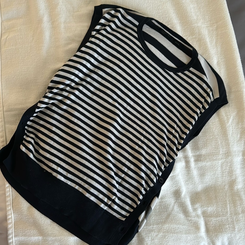 All Saints Knitted Sleeveless Top. Size Small. Like New. 100% Cotton.